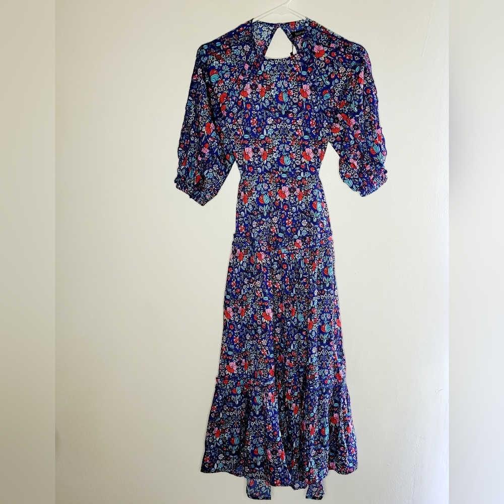 Boohoo Tiered Open Back Maxi Madaxi Dress Floral Size 8 Puff Sleeves Round Neck - Picture 5 of 14